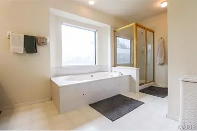 1341 Montevale Court, Fenton, MO 63026 - Photo 15