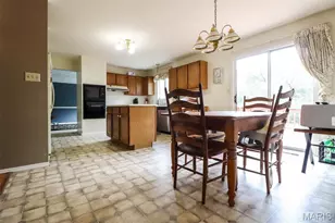 1341 Montevale Ct, Fenton, MO 63026 - Photo 5