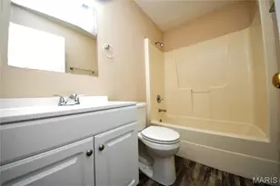 391 W Wood St, Troy, MO 63379 - Photo 11