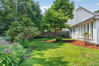 634 Warrenton Drive, Kirkwood, MO 63122 - Photo 33