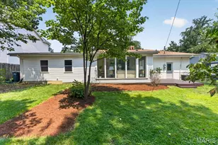 634 Warrenton Dr, Kirkwood, MO 63122 - Photo 35