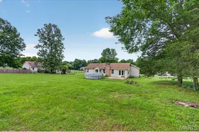 1942 Kesha Court, Pacific, MO 63069 - Photo 31