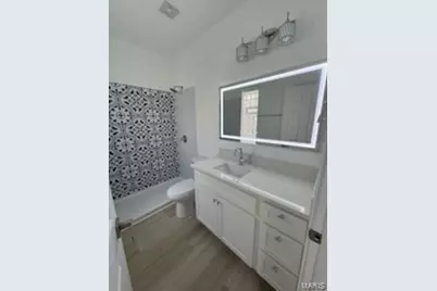 5230 Bancroft Avenue, Saint Louis, MO 63109 - Photo 9