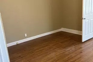 5433 Bischoff Ave, Saint Louis, MO 63110 - Photo 9