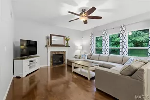 49 San Marino Pkwy, Fenton, MO 63026 - Photo 3