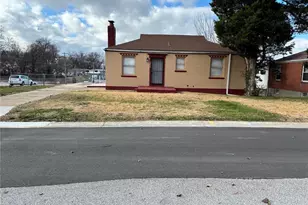 6203 Tyndall Dr, Saint Louis, MO 63134 - Photo 1