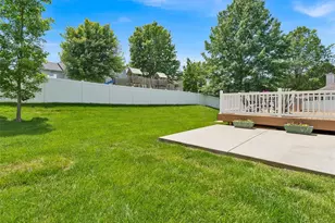 8 Statesman Dr, O'Fallon, MO 63368 - Photo 29