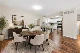 706 Norwood Terrace, Lake Saint Louis, MO 63367 - Photo 5