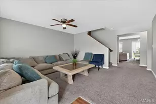 618 Palisades Dr, Saint Charles, MO 63301 - Photo 3