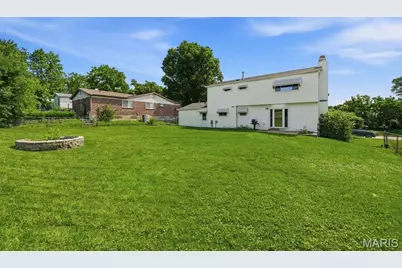 1737 Rosearbor Drive, Saint Louis, MO 63146 - Photo 37