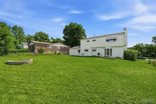 1737 Rosearbor Dr, Saint Louis, MO 63146 - Photo 37