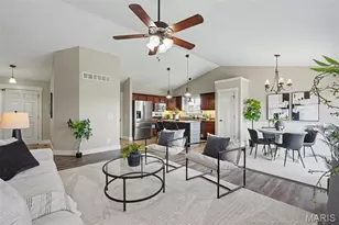 223 Hartford Glen Ct, Wentzville, MO 63385 - Photo 5