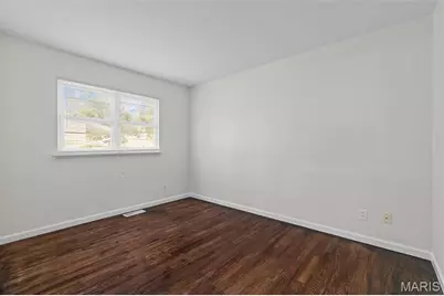 11118 Alan Shepard Drive, Saint Louis, MO 63043 - Photo 15