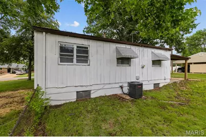 11118 Alan Shepard Drive, Saint Louis, MO 63043 - Photo 33