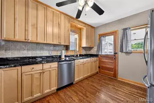 9322 MacKenzie Rd, Affton, MO 63123 - Photo 17
