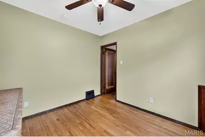9322 Mackenzie Road, Affton, MO 63123 - Photo 23