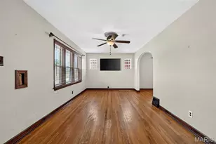 9322 MacKenzie Rd, Affton, MO 63123 - Photo 9