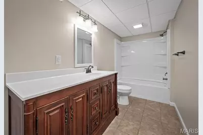 915 Hunter Chaise Drive, Wentzville, MO 63385 - Photo 33