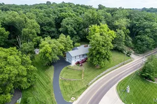 12505 Weber Hill Rd, Sunset Hills, MO 63127 - Photo 3