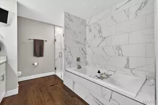 15810 Harris Ridge Ct, Chesterfield, MO 63017 - Photo 27