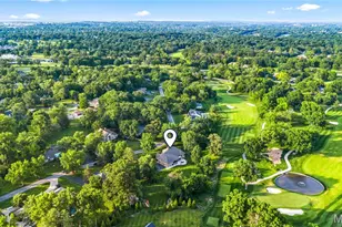50 Meadowbrook Country Club Estate, Ballwin, MO 63011 - Photo 5