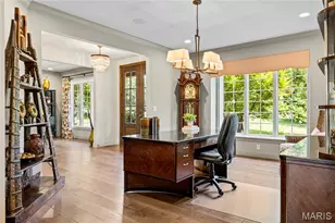 50 Meadowbrook Country Club Estate, Ballwin, MO 63011 - Photo 19