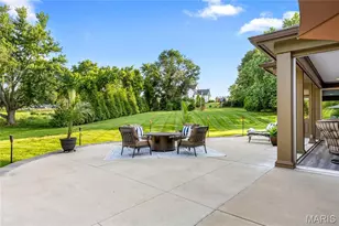 50 Meadowbrook Country Club Estate, Ballwin, MO 63011 - Photo 13