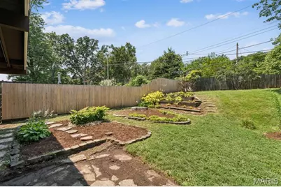 931 Coffey Drive, Saint Louis, MO 63126 - Photo 31