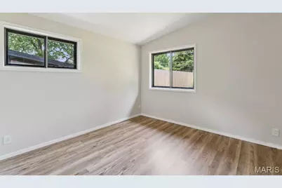 931 Coffey Drive, Saint Louis, MO 63126 - Photo 25