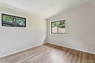 931 Coffey Dr, Saint Louis, MO 63126 - Photo 25