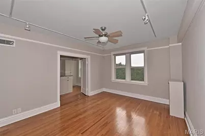 725 S Skinker Boulevard #7C, Saint Louis, MO 63105 - Photo 15