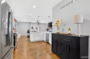2022 Geyer Ave, Saint Louis, MO 63104 - Photo 9
