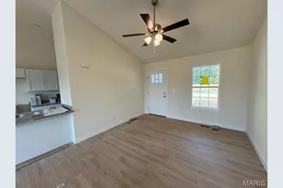 270 Railroad Street, Moscow Mills, MO 63362 - Photo 7