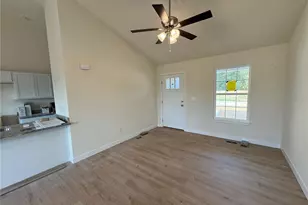 270 Railroad St, Moscow Mills, MO 63362 - Photo 7