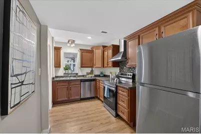 913 Blossom Lane, Rock Hill, MO 63119 - Photo 5