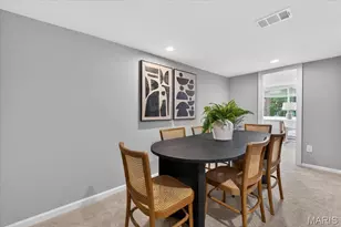 913 Blossom Ln, Rock Hill, MO 63119 - Photo 7