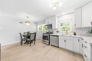 9701 Glen Owen Dr, Saint Louis, MO 63136 - Photo 11