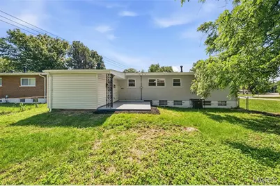 9701 Glen Owen Drive, Saint Louis, MO 63136 - Photo 29