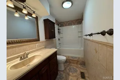 1923 Kingsford Drive, Florissant, MO 63031 - Photo 9