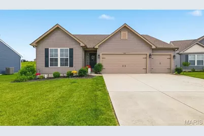 112 Yellowstone Drive, Troy, MO 63379 - Photo 1