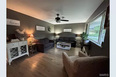 2211 Rosegarden Drive, Unincorporated, MO 63125 - Photo 3