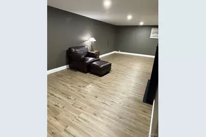2211 Rosegarden Drive, Unincorporated, MO 63125 - Photo 15
