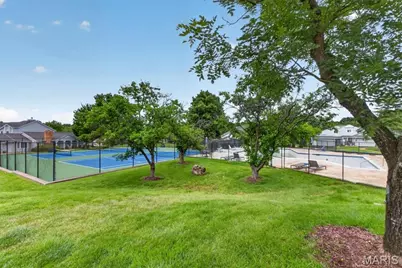 15021 Claymoor Court #9, Chesterfield, MO 63017 - Photo 25