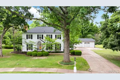 3 E Weldon Springs Heights Drive, Saint Charles, MO 63304 - Photo 1
