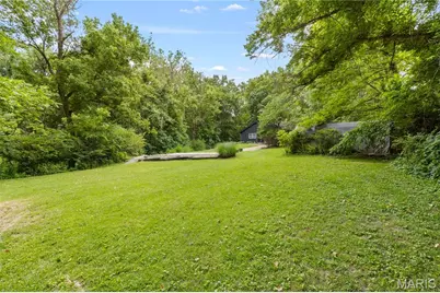 4115 Charbonier Road, Florissant, MO 63031 - Photo 29