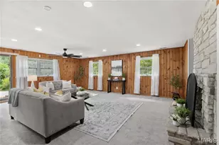 4115 Charbonier Rd, Florissant, MO 63031 - Photo 5