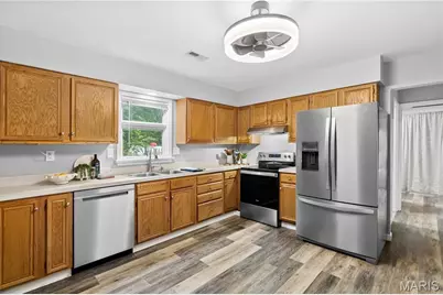 4115 Charbonier Road, Florissant, MO 63031 - Photo 13