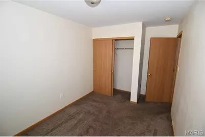 3 Hensley Terrace, Jennings, MO 63136 - Photo 13