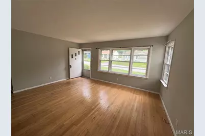 517 Teston Drive, Saint Louis, MO 63135 - Photo 3