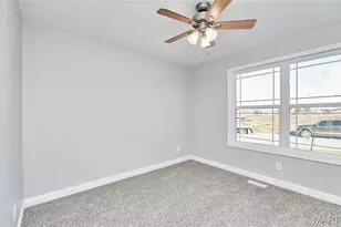5542 Autumn Trace Pkwy, Wentzville, MO 63385 - Photo 7